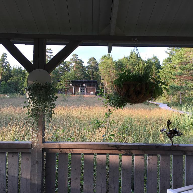 Maven Kustnaera Stugor Kappelshamn Exterior foto